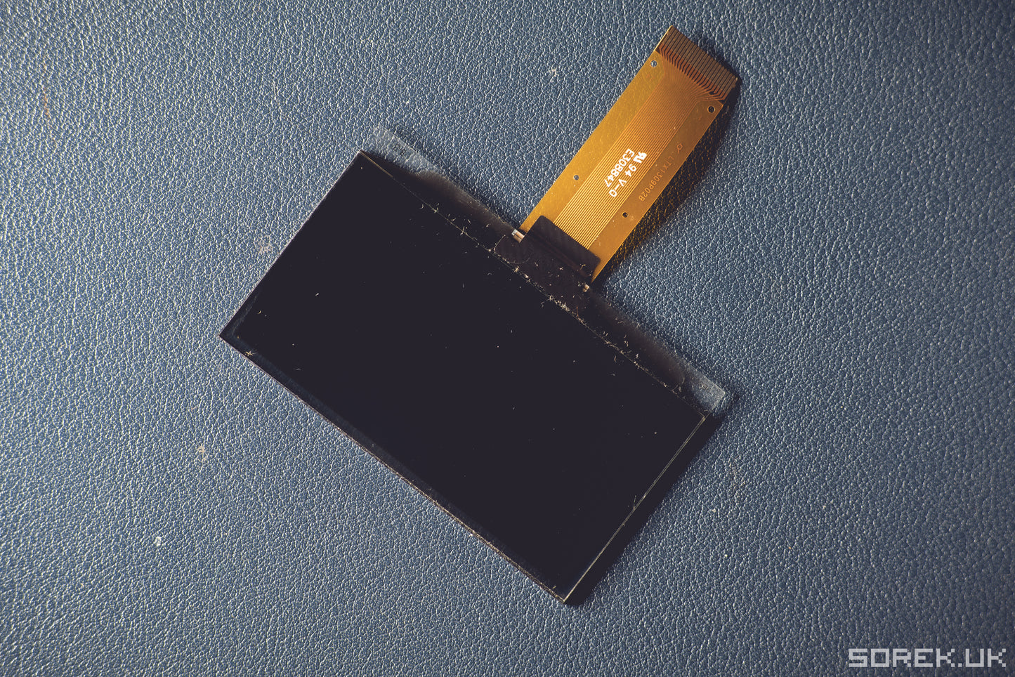 Gauge.S replacement SSD1309 2.4" Yellow Screen with RED foil